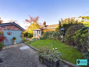 Garden - click for photo gallery